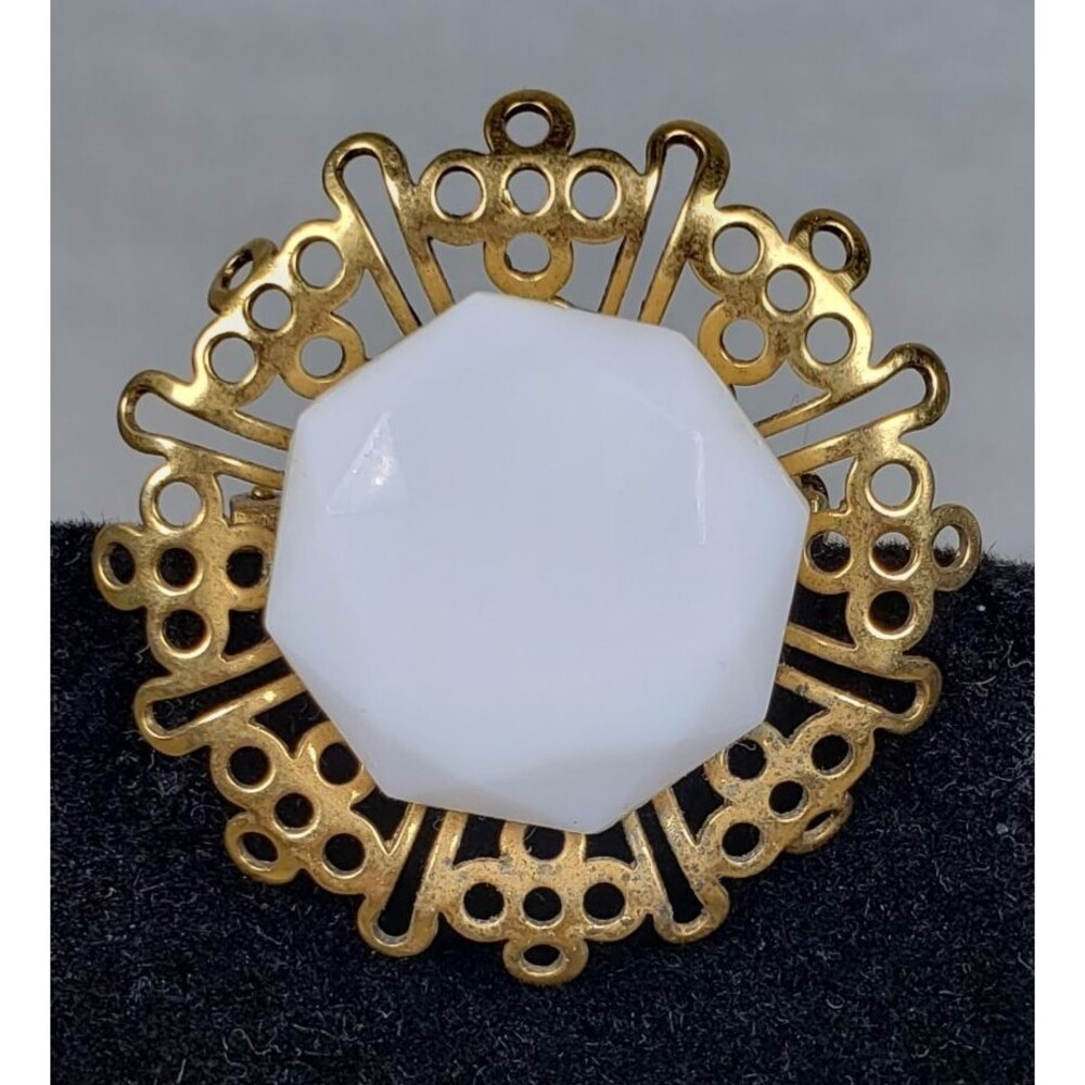 Vintage 1960's Signed Freirich White Cabochon Filigree Brooch Pin - Picture 10 of 15